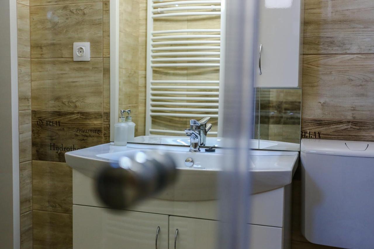 Gárdi Apartman Szekszárd Exterior foto