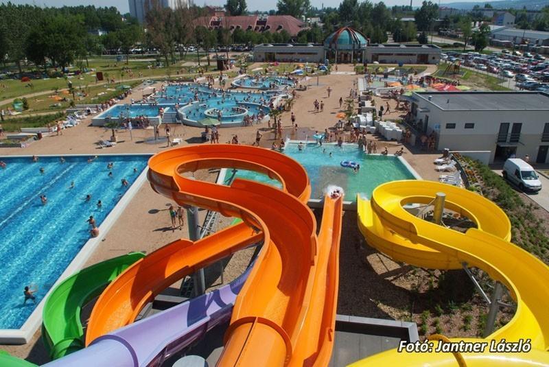 Gárdi Apartman Szekszárd Habitación foto