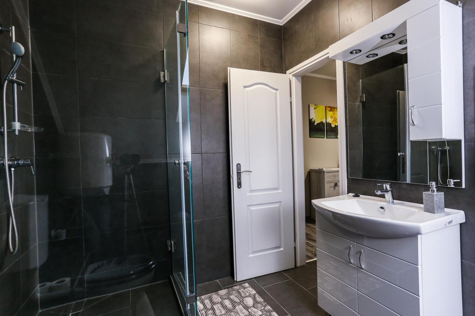 Gárdi Apartman Szekszárd Exterior foto