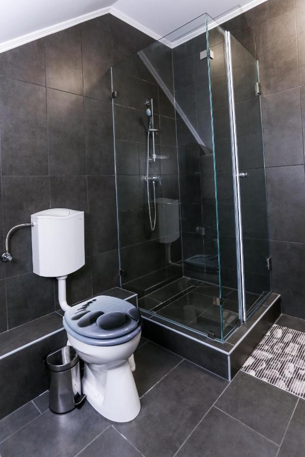 Gárdi Apartman Szekszárd Exterior foto